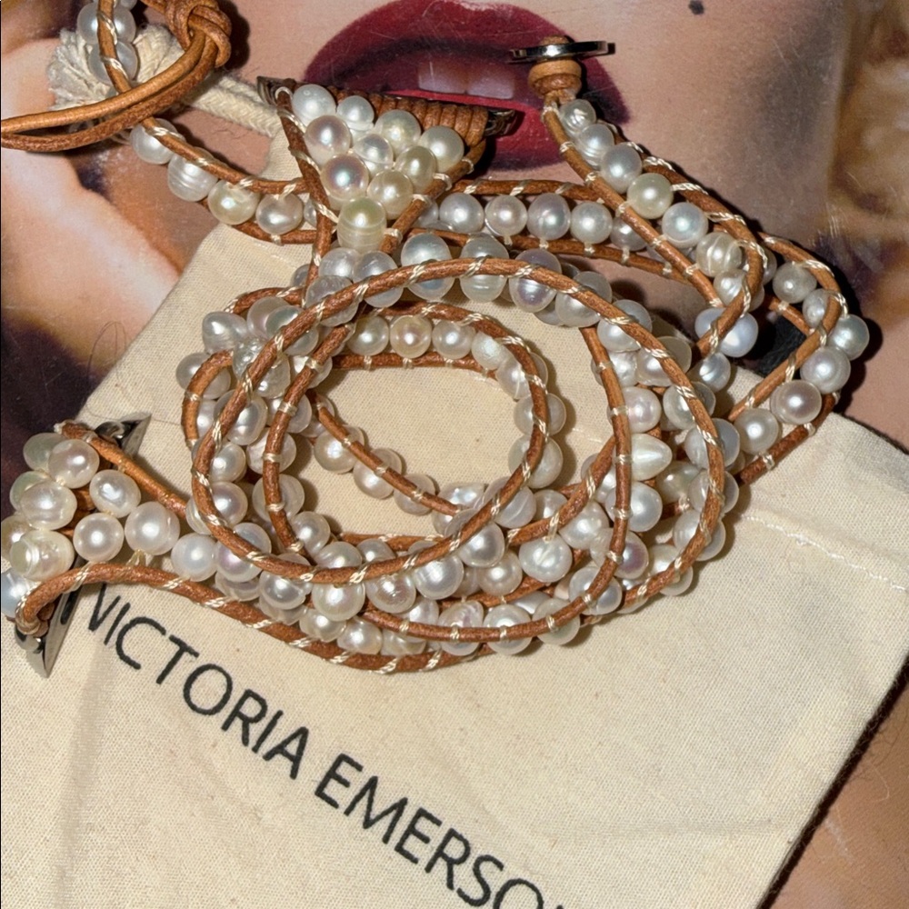 ⏰ 💎 ⏰ • 🌹 Victoria Emerson x Wrap Around x Watch Vibes